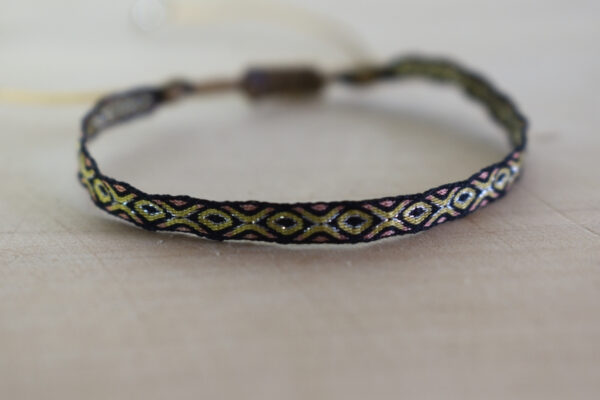 Pulsera Telar Egipcio 48 Hilos Negro/Dorado
