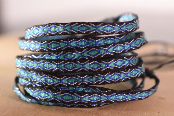 Pulsera Telar Egipcio 48 Hilos Negro/Azul - Image 2