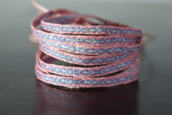 Pulsera Telar Egipcio 48 Hilos Palo Rosa/Azul - Image 2