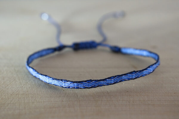 Pulsera Telar Egipcio 48 Hilos Petróleo/Blanco