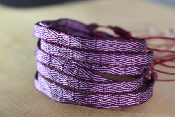 Pulsera Telar Egipcio 96Hilos Vino Tinto/Lila - Image 2